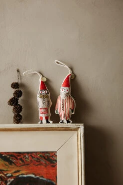 Ferm LIVING Décoration De Noël Elf Pair 13,5 Cm Lot De 2 6 Ferm LIVING Décoration De Noël Elf Pair 13,5 Cm Lot De 2 -House Doctor 505178 01 3 EnvironmentImage 802b7bbbb1